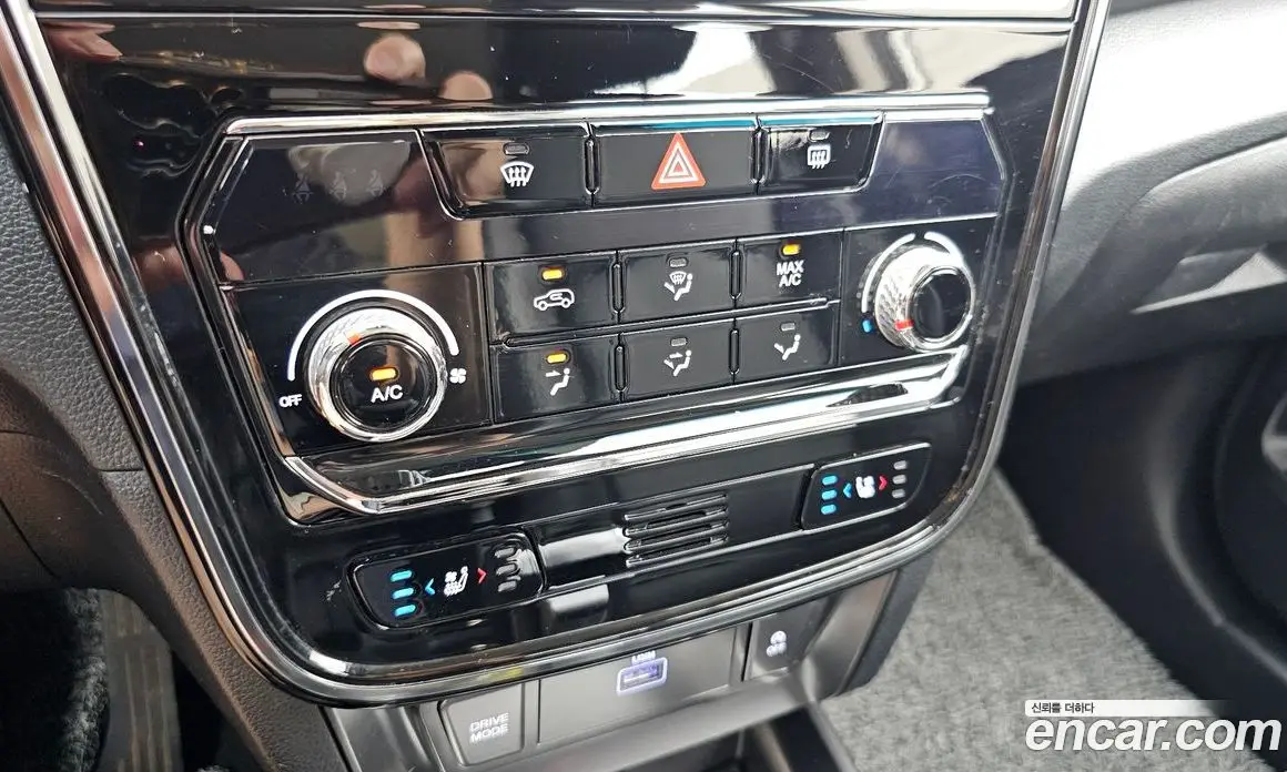 SsangYong TIBOLI 2021 1.5 автомат (гидро), фото 15