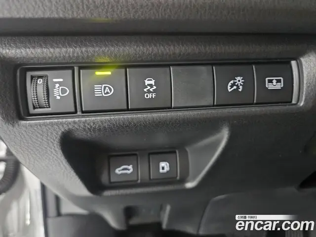 Toyota Camry 2024 2.5 автомат (вариатор), миниатюра 10 Toyota Camry 2024 2.5 автомат (вариатор), миниатюра 10