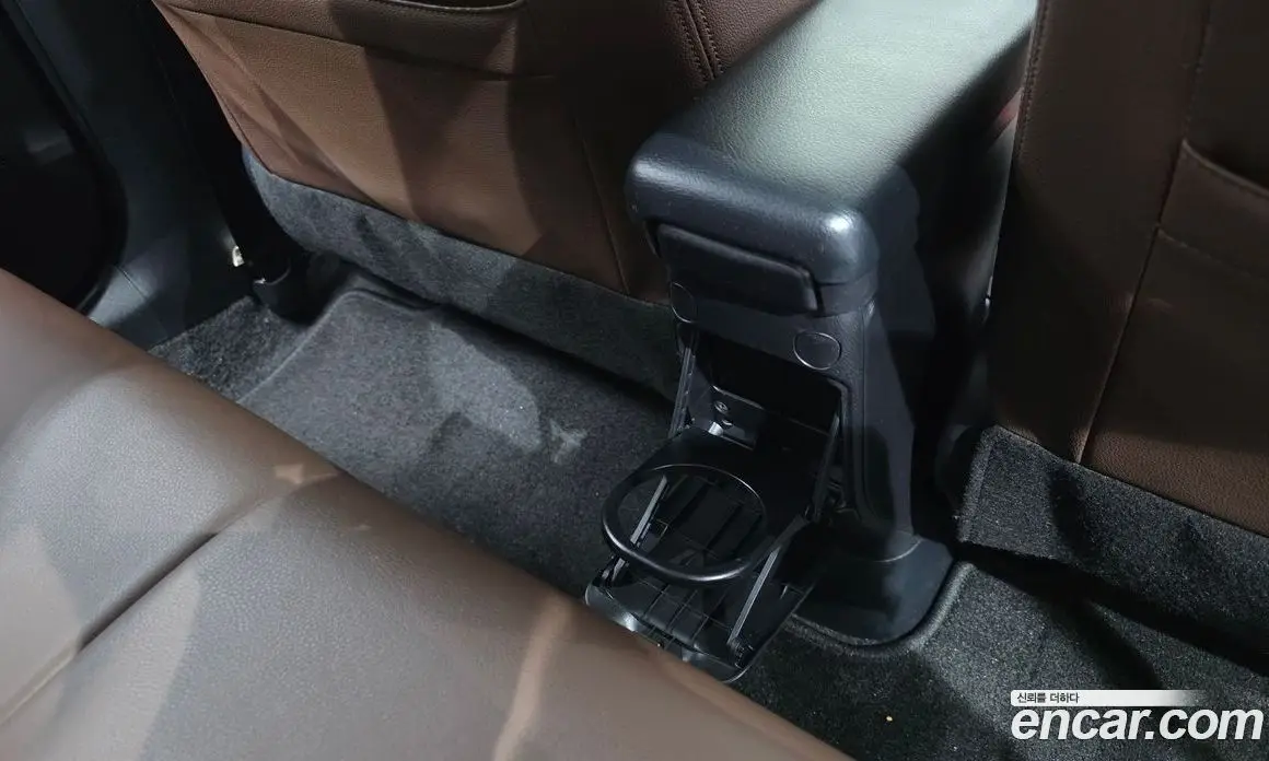 Toyota Prius 2020 1.5 автомат (гидро), фото 19 Toyota Prius 2020 1.5 автомат (гидро), фото 19