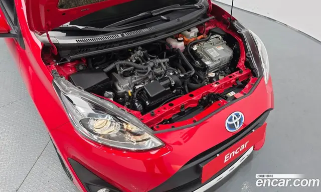Toyota Prius 2020 1.5 автомат (гидро), миниатюра 6 Toyota Prius 2020 1.5 автомат (гидро), миниатюра 6