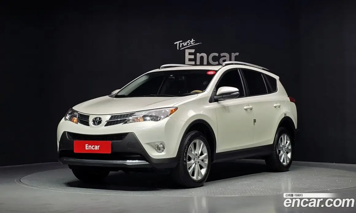 Toyota RAV4 2014 2.5 автомат (гидро), фото 1 Toyota RAV4 2014 2.5 автомат (гидро), фото 1