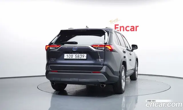 Toyota RAV4 2019 2.5 автомат (гидро), миниатюра 4 Toyota RAV4 2019 2.5 автомат (гидро), миниатюра 4