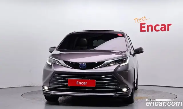 Toyota Sienna 2021 2.5 автомат (гидро), миниатюра 3 Toyota Sienna 2021 2.5 автомат (гидро), миниатюра 3