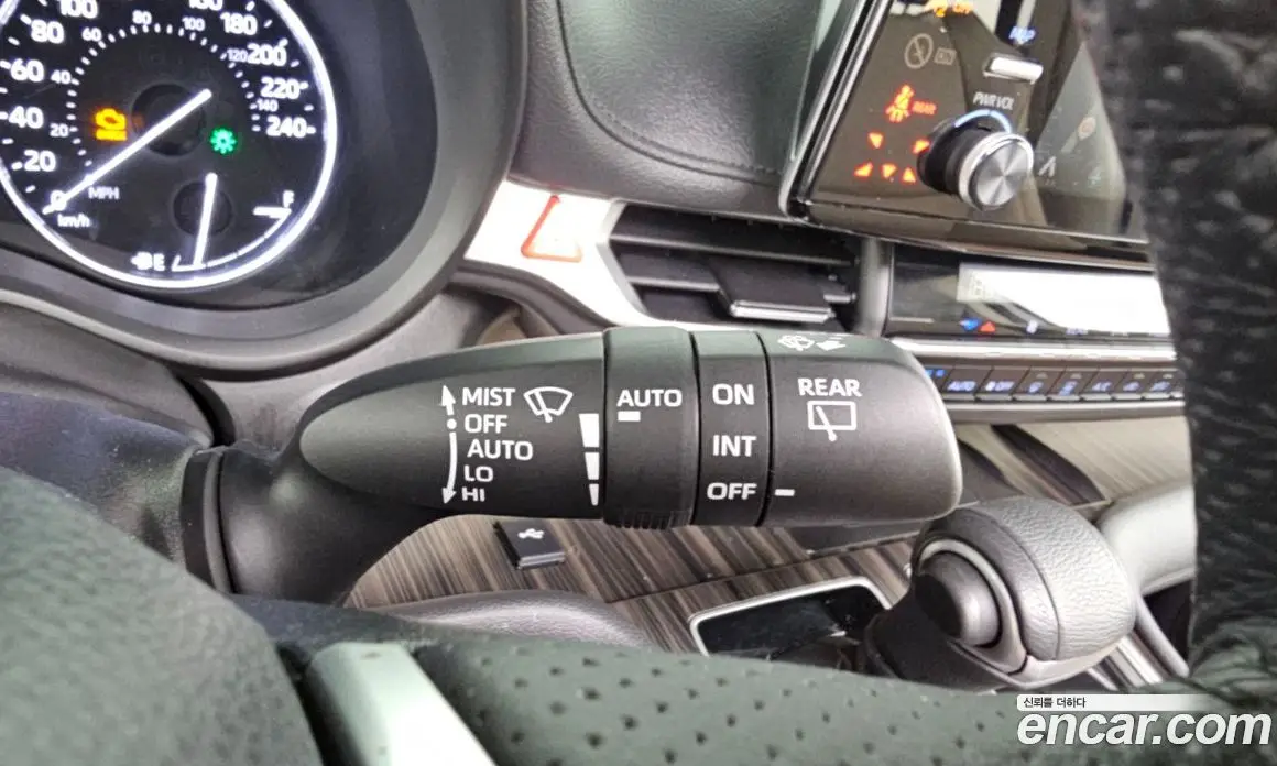 Toyota Sienna 2021 2.5 автомат (гидро), фото 28 Toyota Sienna 2021 2.5 автомат (гидро), фото 28