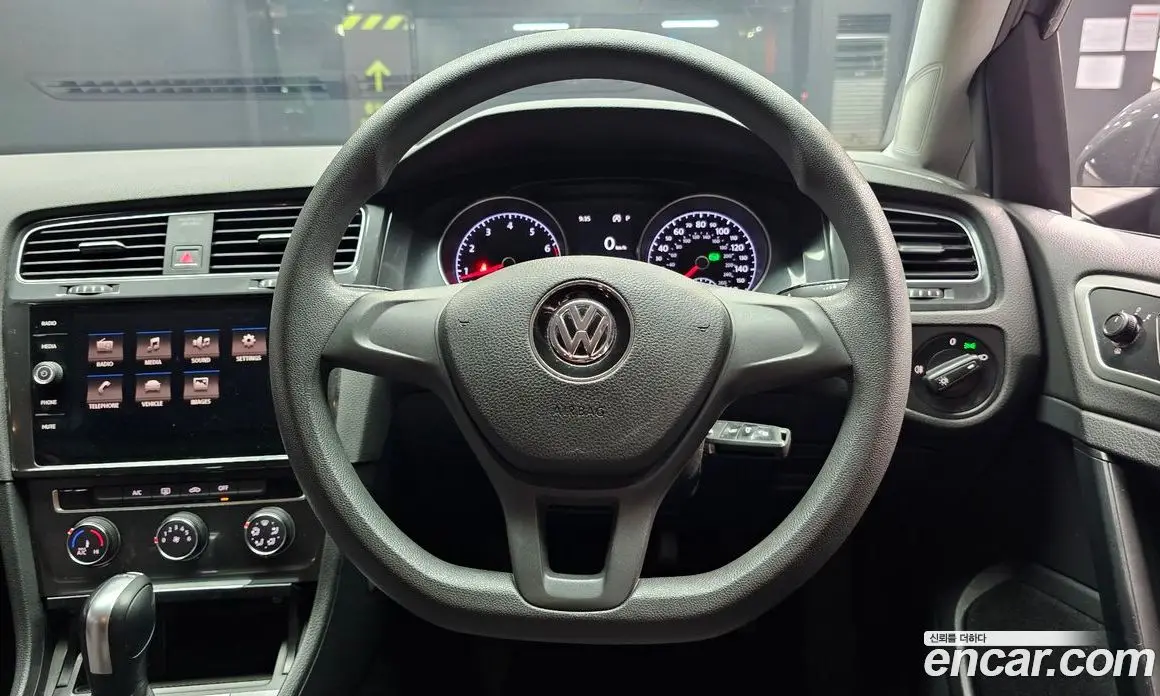 Volkswagen Golf 2017 1.4 автомат (гидро), фото 13