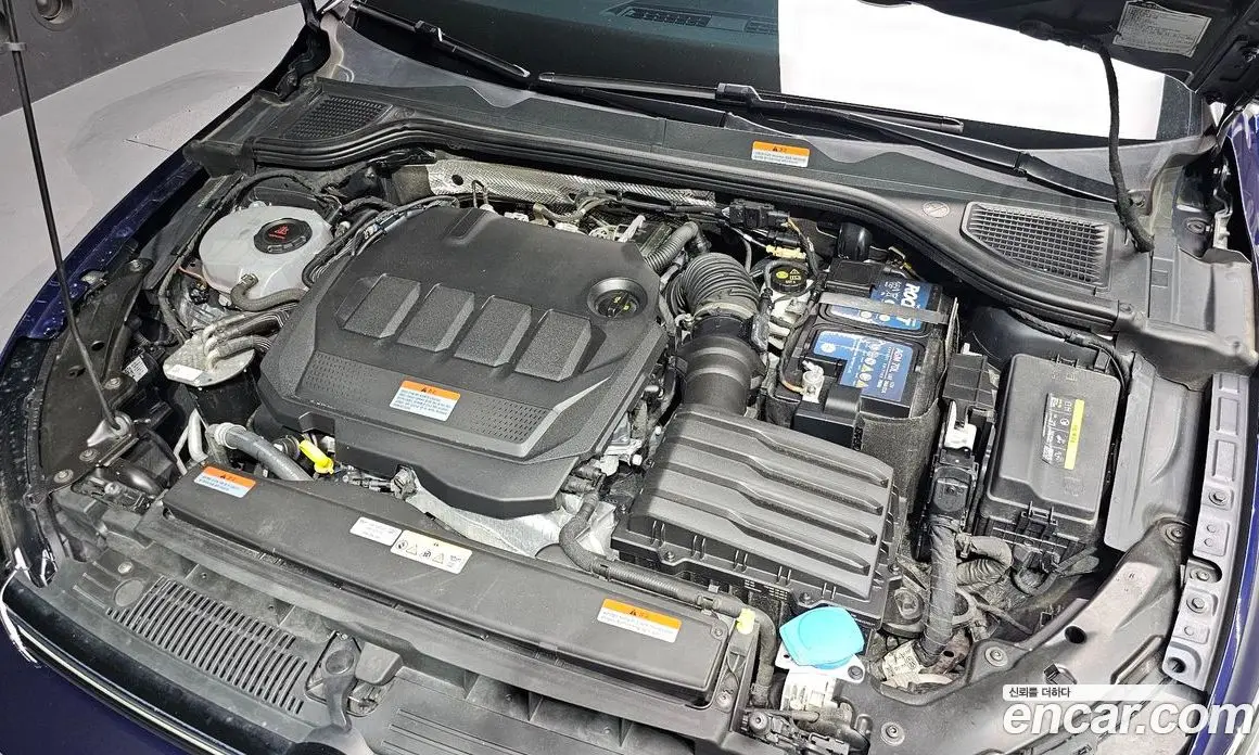 Volkswagen Golf 2023 2.0 автомат (гидро), фото 6