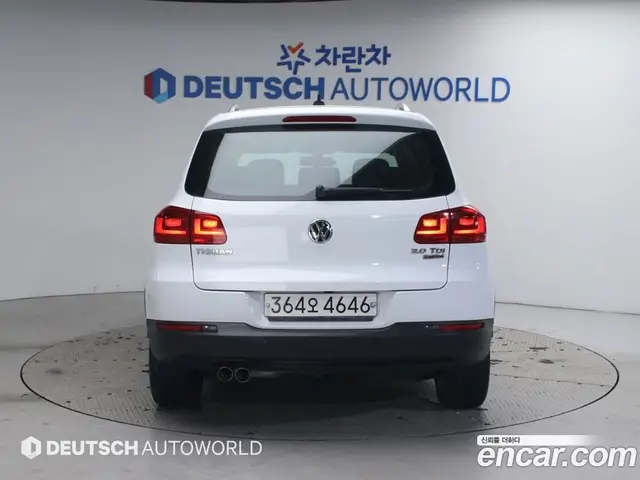 Volkswagen Tiguan 2015 2.0 автомат (гидро), миниатюра 4