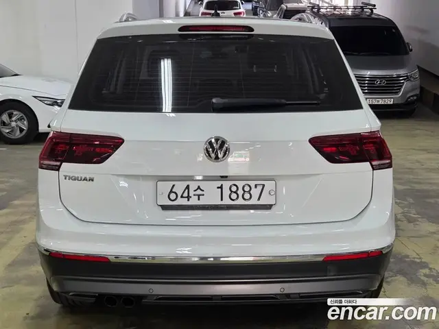 Volkswagen Tiguan 2018 2.0 автомат (гидро), миниатюра 4