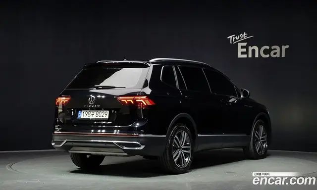 Volkswagen Tiguan 2022 2.0 автомат (гидро), миниатюра 2