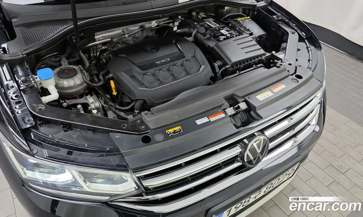 Volkswagen Tiguan 2022 2.0 автомат (гидро), фото 6
