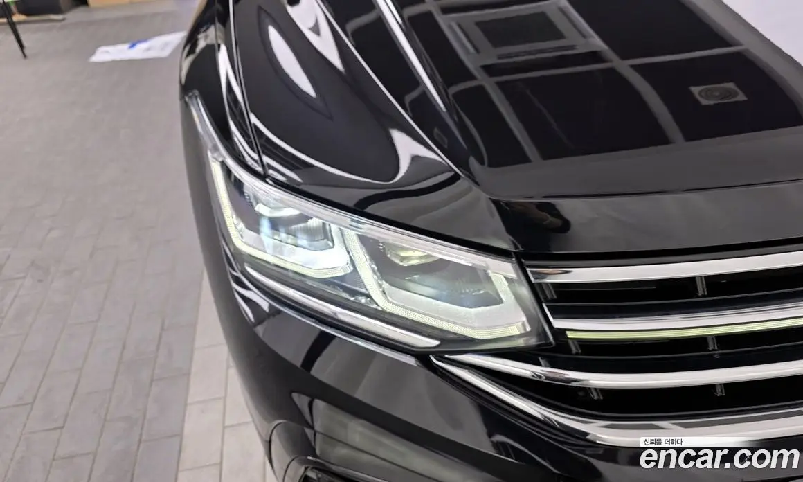 Volkswagen Tiguan 2022 2.0 автомат (гидро), фото 8