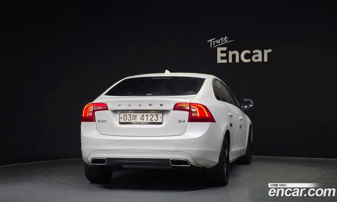 Volvo S60 2017 2.0 автомат (гидро), фото 4