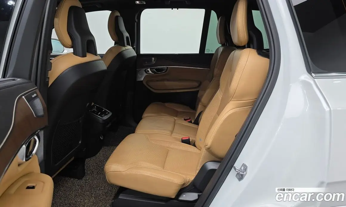 Volvo XC90 2016 2.0 автомат (гидро), фото 12