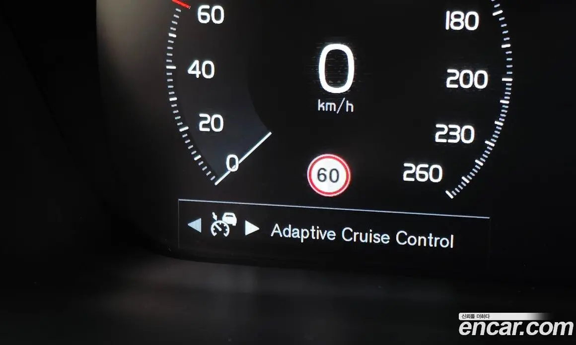 Volvo XC90 2016 2.0 автомат (гидро), фото 18