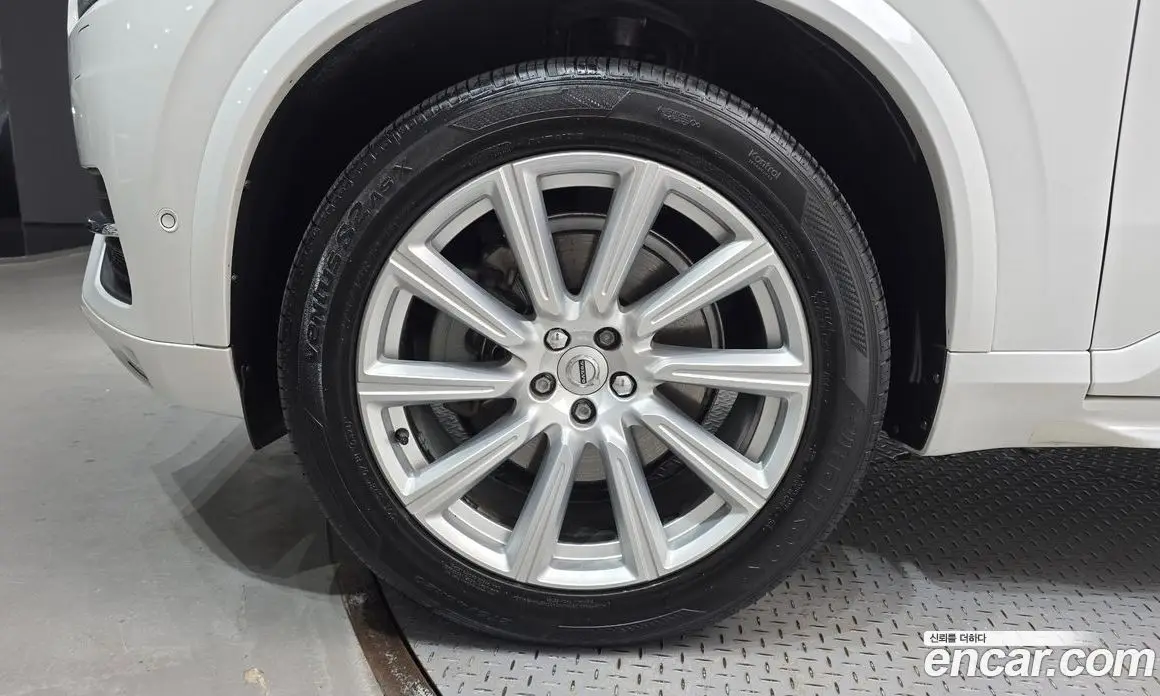 Volvo XC90 2016 2.0 автомат (гидро), фото 5