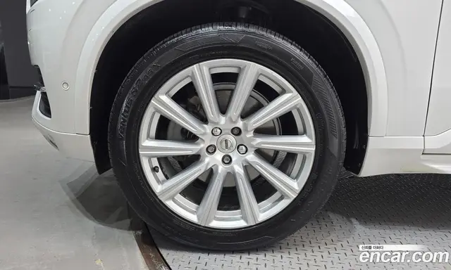 Volvo XC90 2016 2.0 автомат (гидро), миниатюра 5