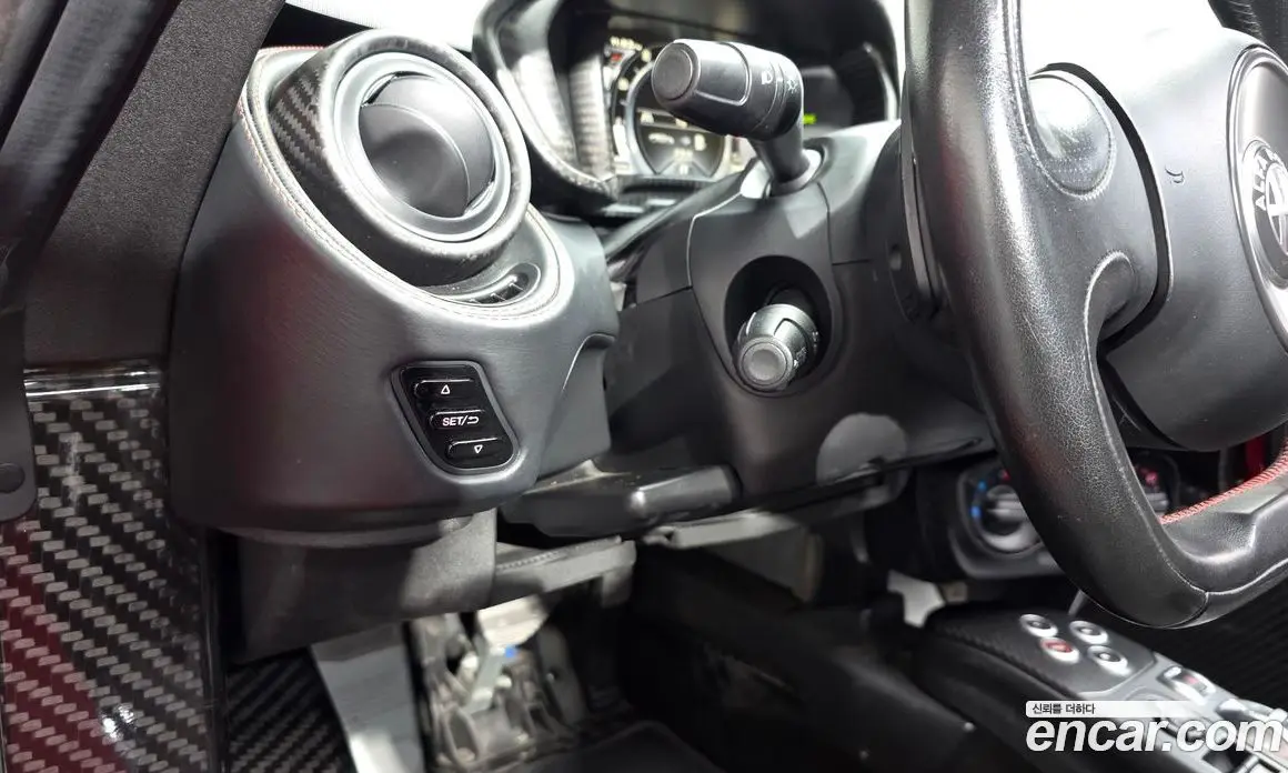 Alfa Romeo 4C 2018 1.7 автомат (гидро), фото 16