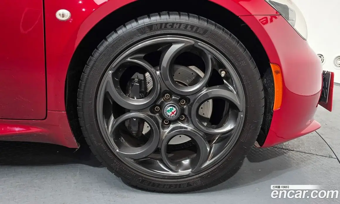 Alfa Romeo 4C 2018 1.7 автомат (гидро), фото 5