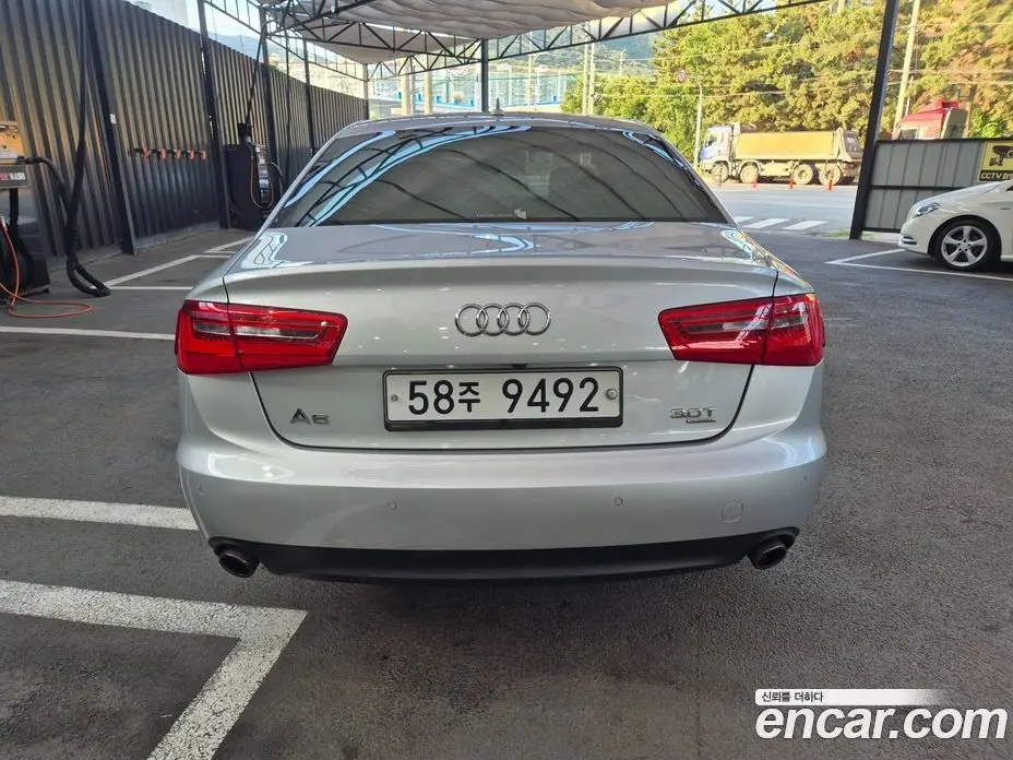 Audi A6 2012 3.0 автомат (гидро), фото 5