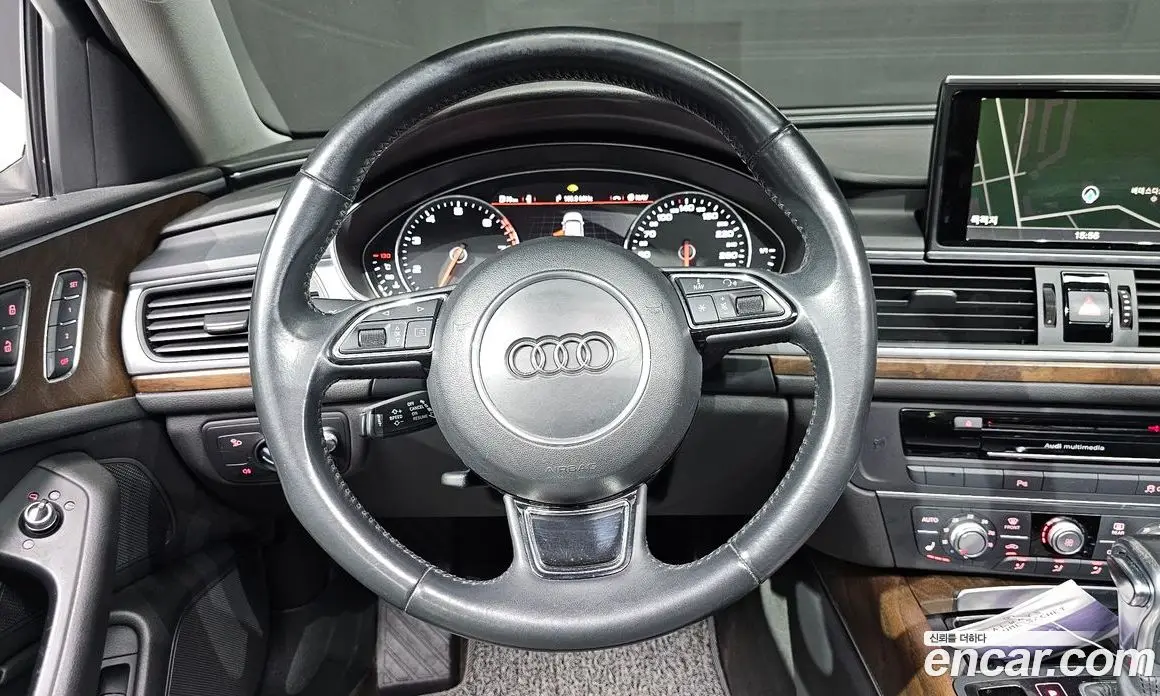 Audi A6 2015 2.0 автомат (гидро), фото 13