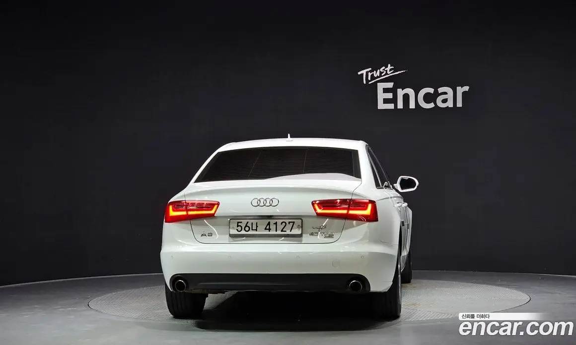 Audi A6 2015 2.0 автомат (гидро), фото 4