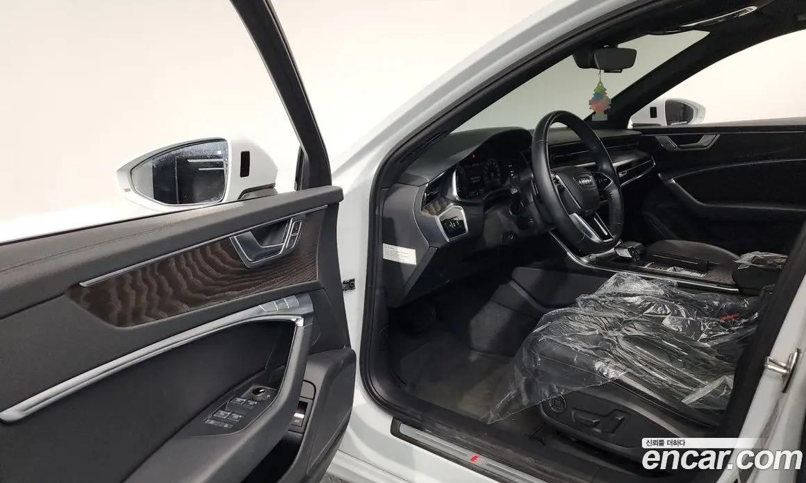 Audi A6 2020 2.0 автомат (гидро), фото 10