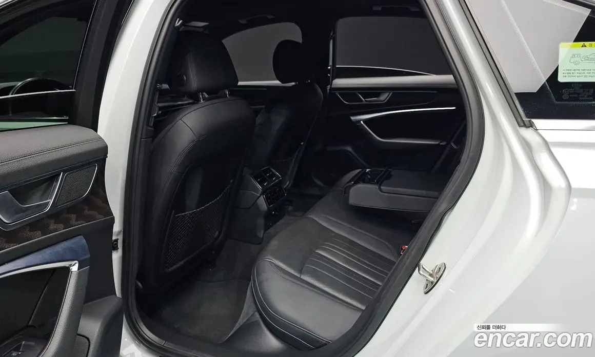 Audi A6 2021 2.0 автомат (гидро), фото 11