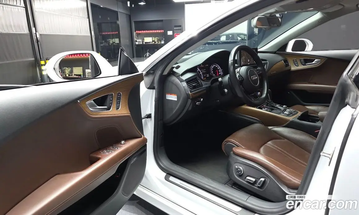 Audi A7 2015 3.0 автомат (гидро), фото 10