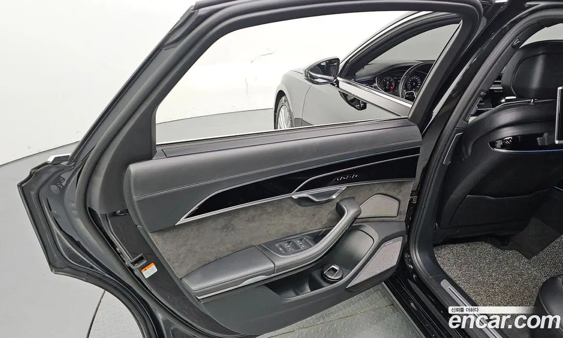 Audi A8 2020 3.0 автомат (гидро), фото 15