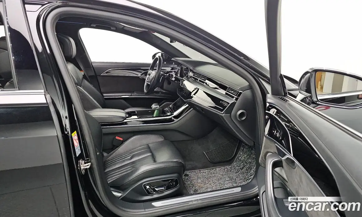 Audi A8 2020 3.0 автомат (гидро), фото 23