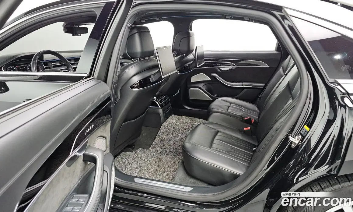 Audi A8 2020 3.0 автомат (гидро), фото 25