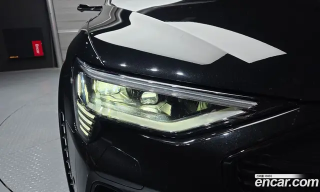 Audi e-tron 2022 0.2 автомат (гидро), миниатюра 8