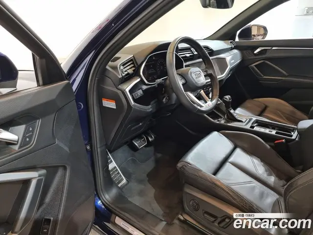 Audi Q3 2024 2.0 автомат (гидро), миниатюра 10