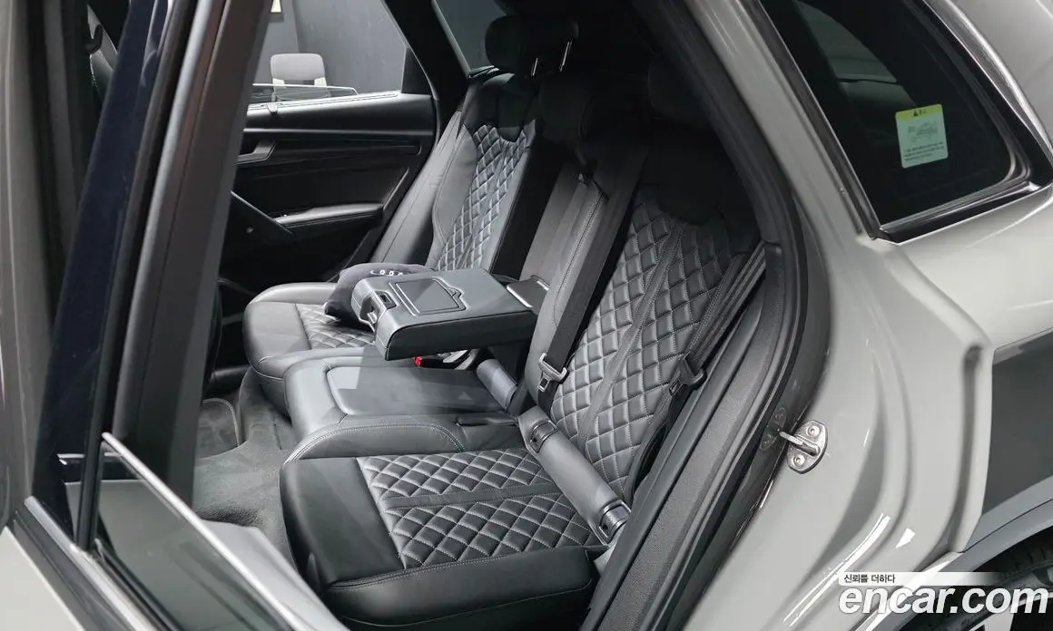 Audi SQ5 2021 3.0 автомат (гидро), фото 18