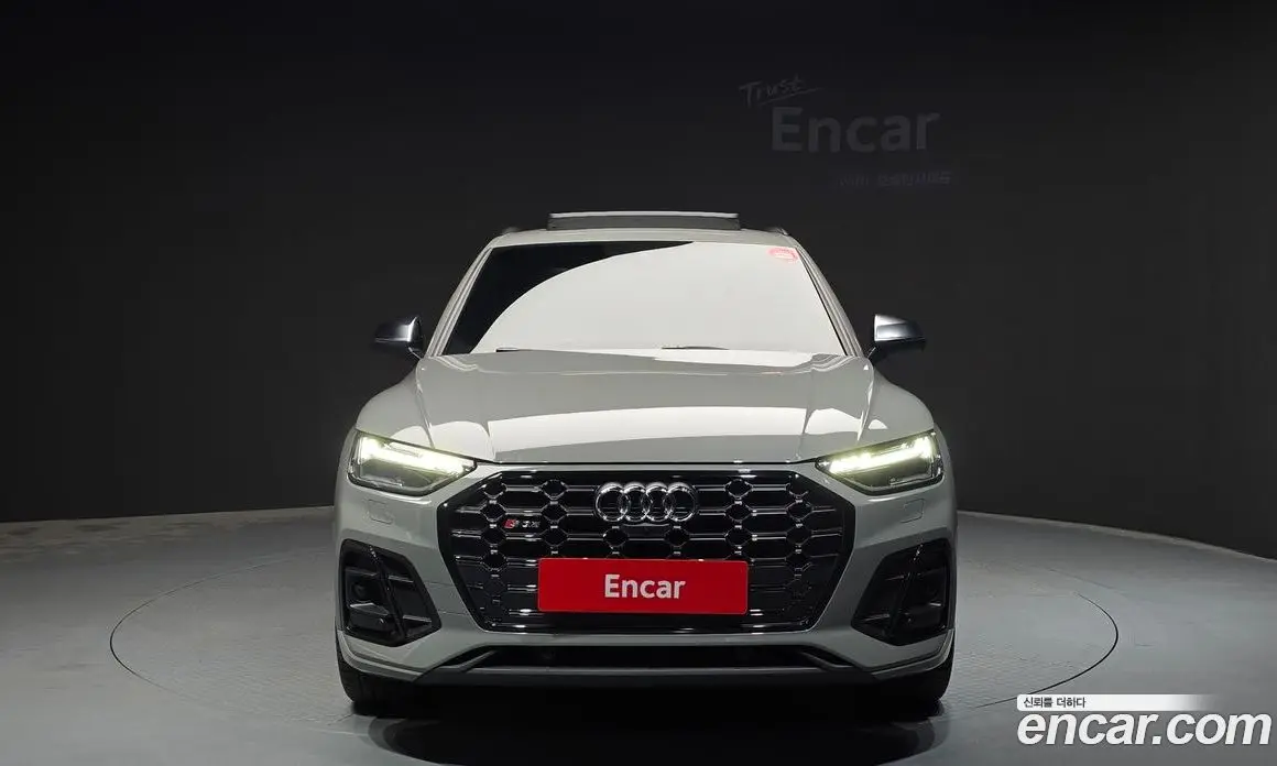 Audi SQ5 2021 3.0 автомат (гидро), фото 3