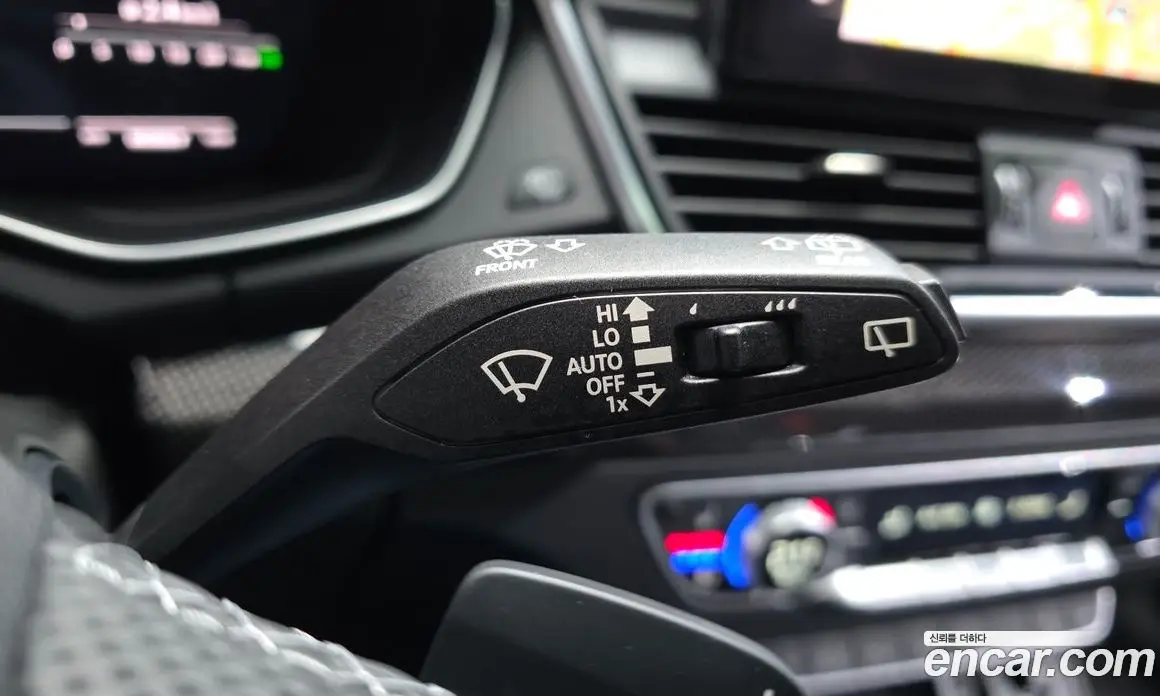 Audi SQ5 2021 3.0 автомат (гидро), фото 27