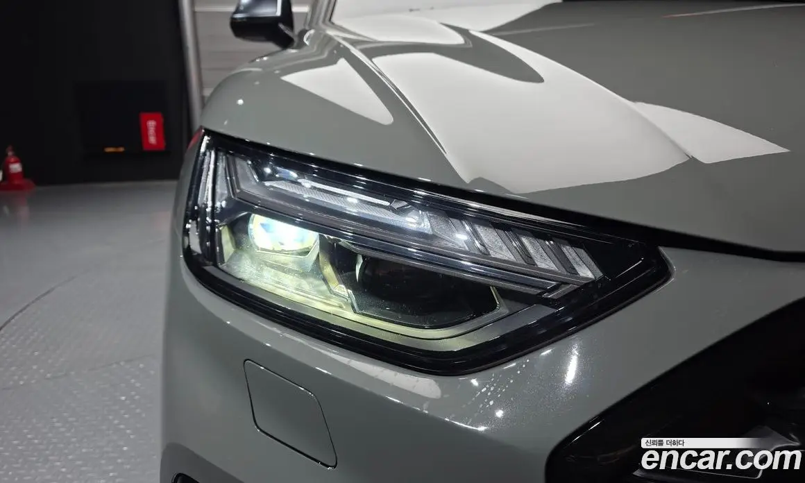 Audi SQ5 2021 3.0 автомат (гидро), фото 8