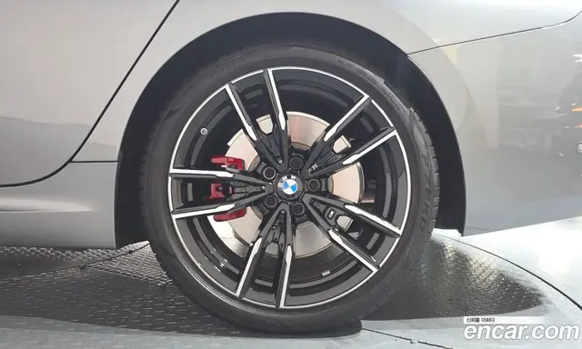 BMW 3 серия 2025 3.0 автомат (гидро), миниатюра 6