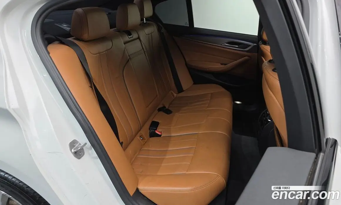 BMW 5 серия 2017 2.0 автомат (гидро), фото 17