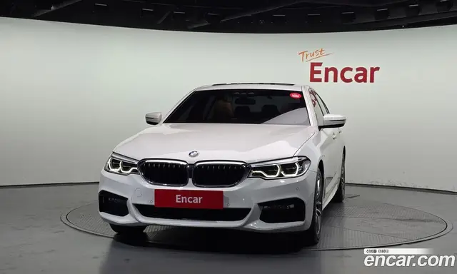 BMW 5 серия 2017 2.0 автомат (гидро), миниатюра 3