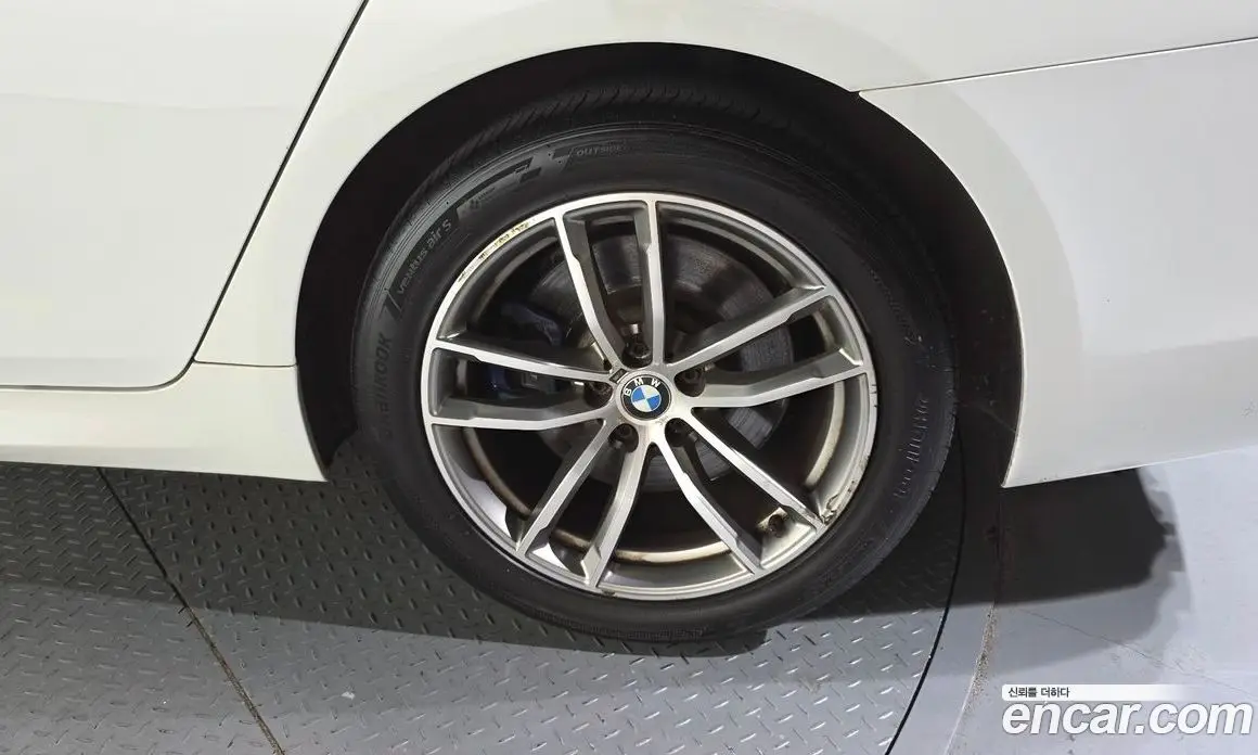 BMW 5 серия 2017 2.0 автомат (гидро), фото 7
