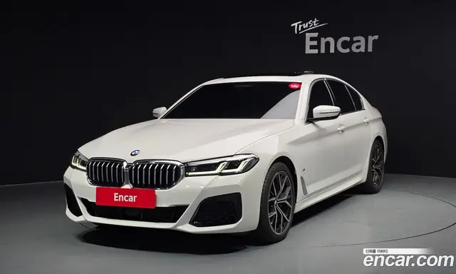 BMW 5 серия, 2022, 17 772 км