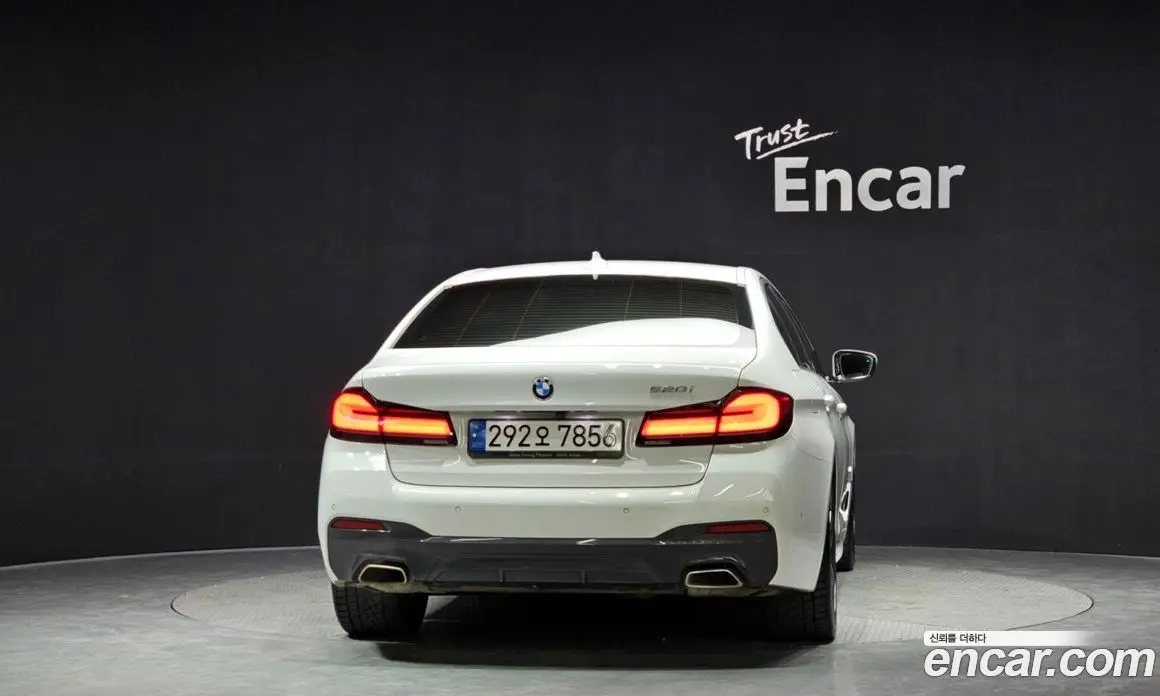 BMW 5 серия 2022 2.0 автомат (гидро), фото 4