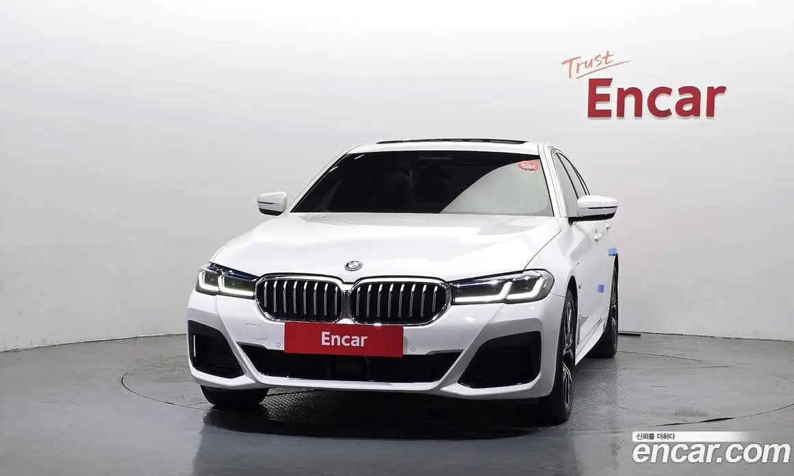 BMW 5 серия 2022 2.0 автомат (гидро), фото 3