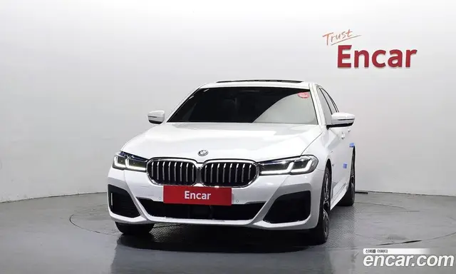 BMW 5 серия 2022 2.0 автомат (гидро), миниатюра 3