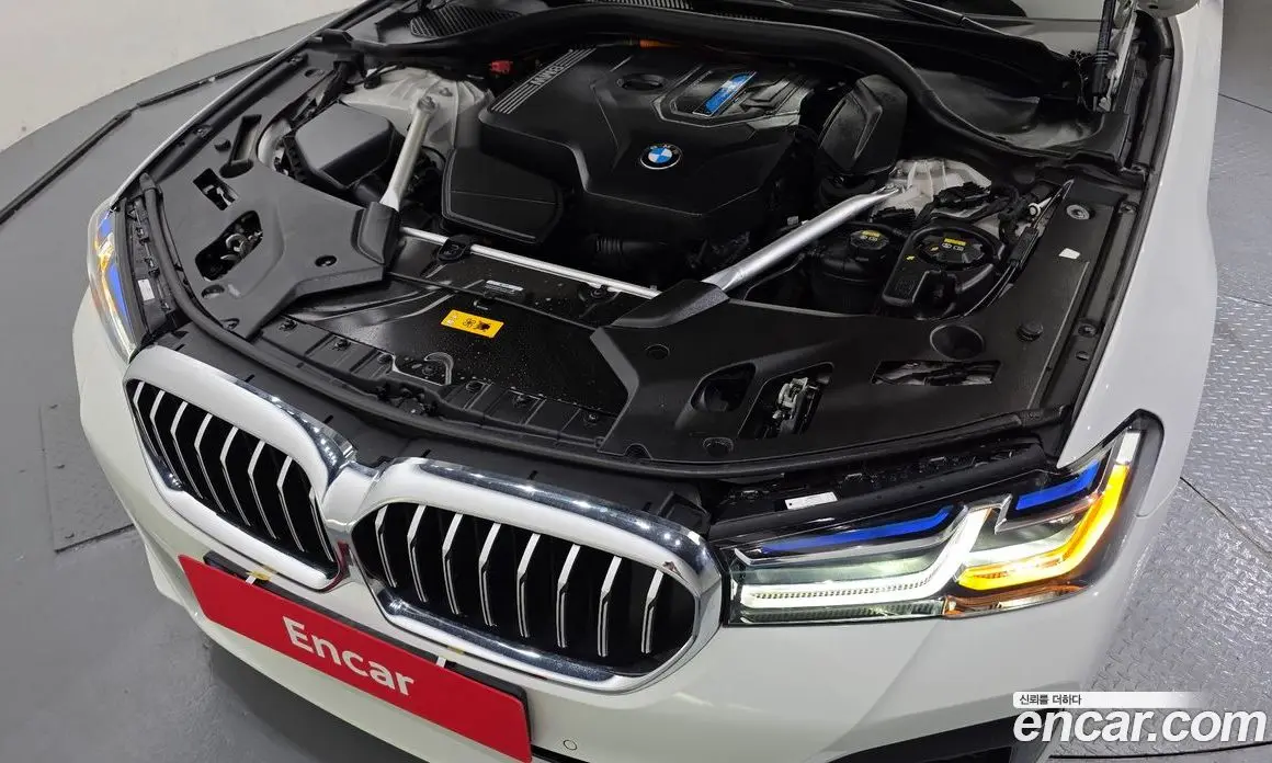 BMW 5 серия 2022 2.0 автомат (гидро), фото 6