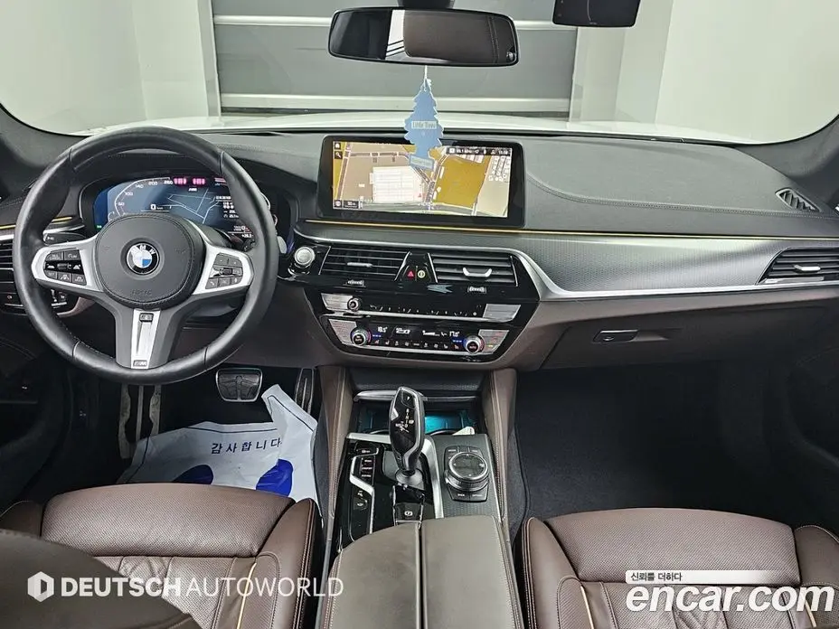 BMW 5 серия 2023 2.0 автомат (гидро), фото 8