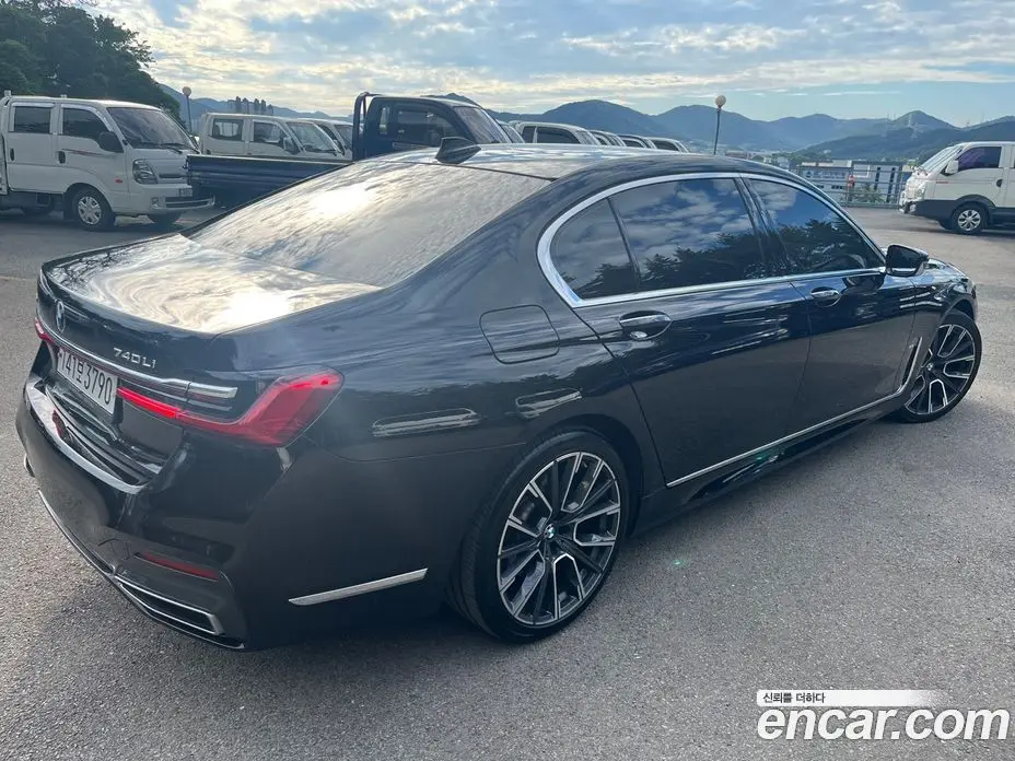 BMW 7 серия 2019 3.0 автомат (гидро), фото 3