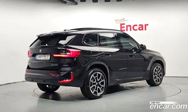 BMW X1 2024 2.0 автомат (гидро), миниатюра 2