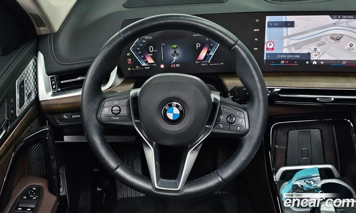 BMW X1 2024 2.0 автомат (гидро), фото 19